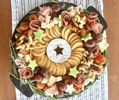 1Charcuterwreath-2048x1588
